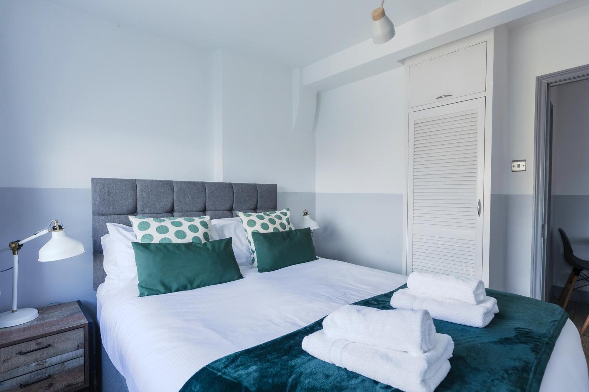 Modern Kensington Apartments Λονδίνο Εξωτερικό φωτογραφία